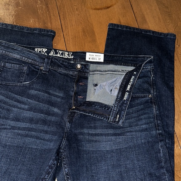 T.K. Axel Slim Bootcut Jeans NWOT - Picture 9 of 14